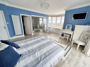 Photo 35- click for photo gallery